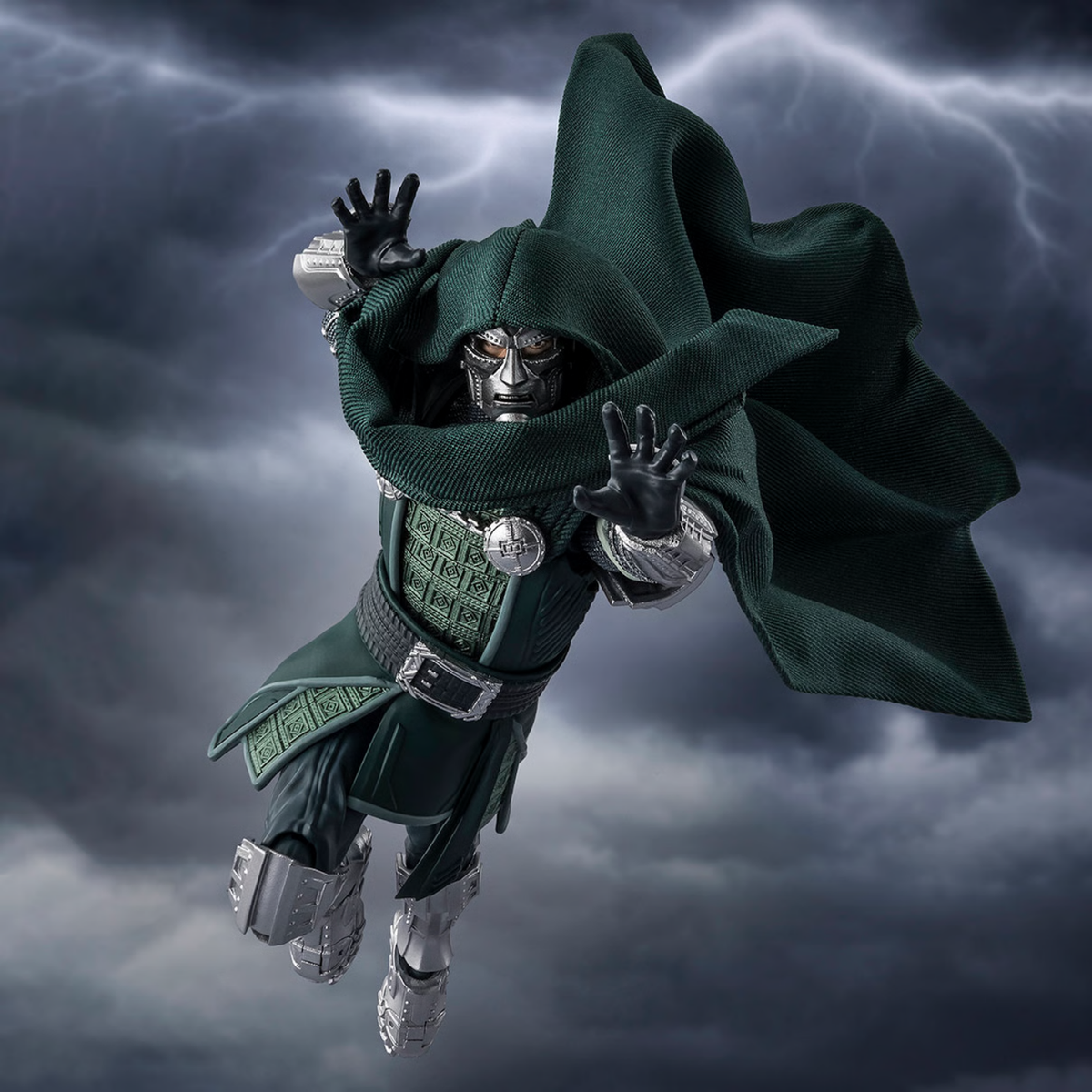 Marvel Studios: Avengers - Doomsday: Doctor Doom - TAMASHII NATIONS S.H.Figuarts Action Figure (PREORDER)